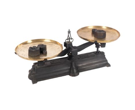 French cast-iron balance scales and weights, with brass pans, H29cm