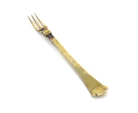 A late 17th / early 18th century Continental silver-gilt folding Trefid fork,unmarked, circa 1700,three-pronged tines, slide-