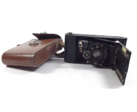 A Goerz Compur folding camera 