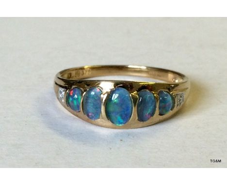 9ct gold ladies diamond and opal ring size V