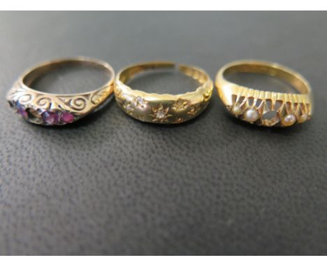 Two 18 ct gold rings - Weight approx. 5 grms and a 9 ct ring - Weight approx 2.5 grms 
Condition report:  All with missing st