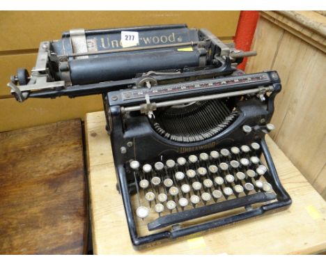 A vintage Underwood standard typewriter no.5