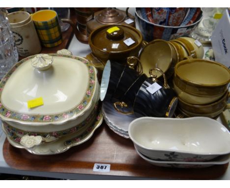 Collection of T G Green Granville teaware, Gladstone cups & saucers etc