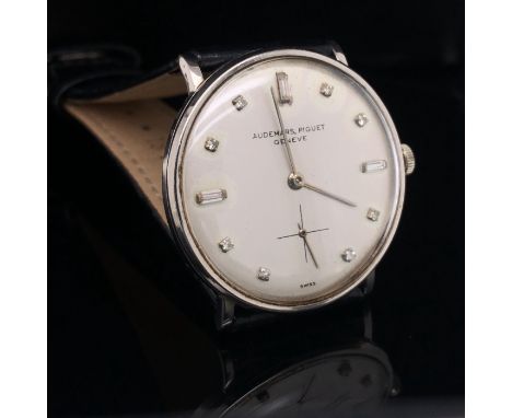 AUDEMARS PIGUET. A FINE 18ct WHITE GOLD DIAMOND MANUAL WOULD WRISTWATCH. CASE NO 31088, CIRCA 1960's. AN 18-JEWEL MANUAL WIND