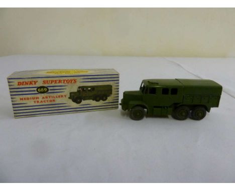 Dinky 689 medium Artillery Tractor boxed, good plus in good plus box