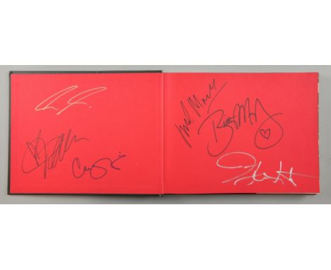 Revised Estimate - Sin City hardback book signed by 6 including Brittany Murphy, Jessica Alba, Josh Hartnett, Clive Owen, Mic
