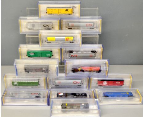 Bachmann N Gauge rolling stock, No's  19189, 73893, 17951, 73893, 19163, 19184, 17952, 19177, 19153, 19163,19452, 19163, 1795