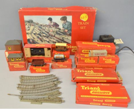 Tri-ang Railways RFX electric scale-model trainset together with Tri-ang Railways electric diesel shunter R152 and train acce