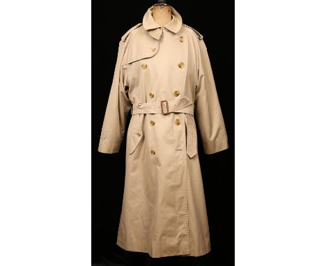 BURBERRYS of London (Pre 1991)  A gentleman's classic vintage trench coat with Burberrys checked lining and separate wool cam