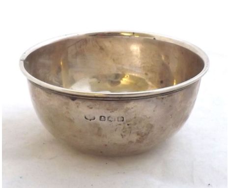 Small George V Silver Sugar Basin of plain round form, hallmarked Birmingham 1928, weight approx 3ozs 