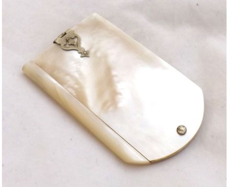 Vintage Mother of Pearl and Ivory Aide-de-Memoire, fitted with six interior sheets marked for days of the week excluding Sund