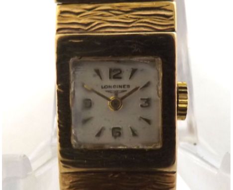 Third quarter of 20th Century Ladies 9ct Gold dress watch, Longines, jewelled movement to a signed square and Silvered dial w