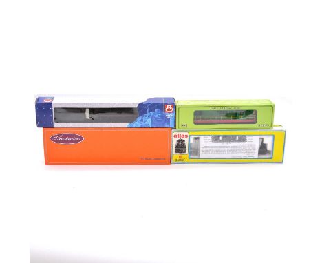 HO gauge model railway locomotives, four including Atlas no.8016 RS diesel; Bergs MCK 15553292; TT Tillig ref 02121 BR01 120 