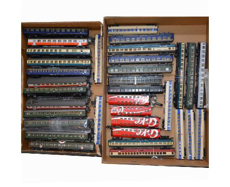 HO gauge model railway passenger coaches, fifty various types and train lines including makers Liliput; Rivarossi; Ade; Klein