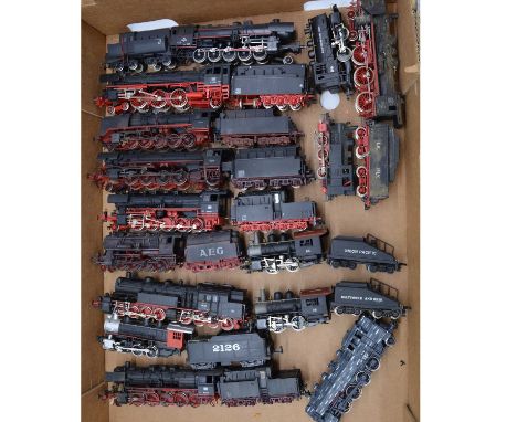 HO gauge model railway locomotives, fifteen, with and without tenders including makers Rivarossi; Fleischmann, and others, al