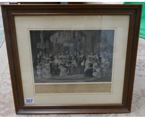 Print of Royal Family - Image size: 31cm x 25cm 