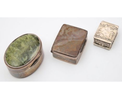 An Edwardian polished agate and silver box, maker RD&S, Birmingham, 1904: of oval outline, 5.5cm. wide, a similar rectangular