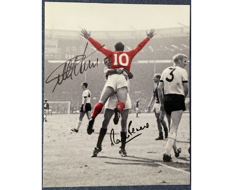 Football Geoff Hurst and Martin Peters signed 20x16 colourised print picturing the two West Ham legends celebrating after Hur