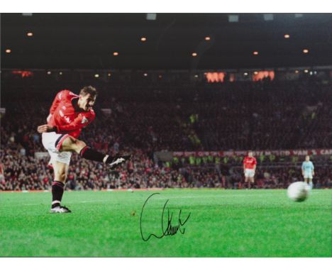 Football Andrei Kanchelskis signed 16x12 colour photo pictured celebrating while playing for Manchester United. Good Conditio