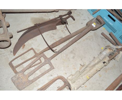 Two unusual Vintage heavy duty spades