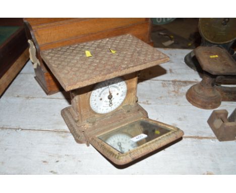 A set of Jaraso personal weighing scales