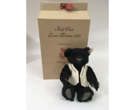 A small, Steiff Club Event 2003 bear, boxed with certificate.Approx 21cm