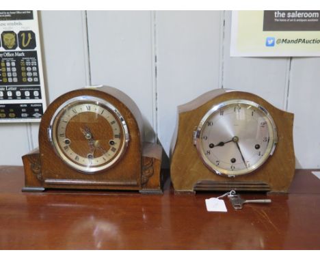 A 1930s oak mantel clock with three train movement striking on gongs 22cm high, and another mantel clock (2)