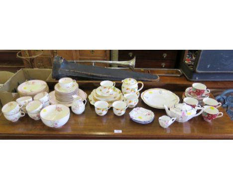 A Foley China Autumn Leaf pattern part tea service, an Edwardian floral part dinner service and other teawares, including som