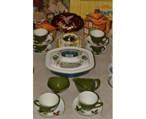 Ceramics - a Midwinter part tea service, a Carlton ware Rouge Royale shaped oval dish;  etc 