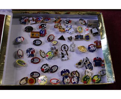 A job lot of Rugby league enamel badges 