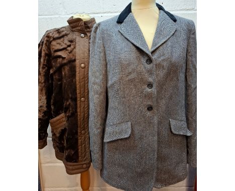 A late 20th Century ladies reversible brown coat with brown faux fur lining approx 44" chest, a blue herring bone ladies ridi