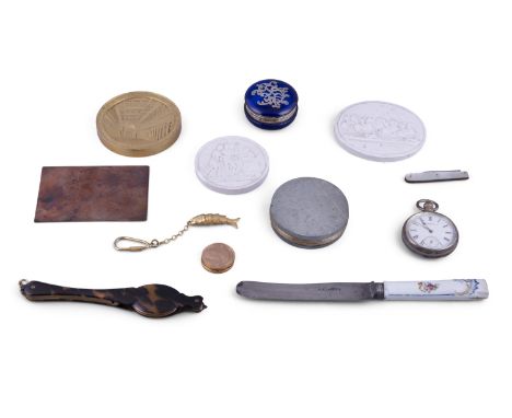 ***PLEASE NOTE THIS COLLECTION DOES NOT INCLUDE A COPPER BOOKPLATE*** A COLLECTION OF OBJETS D'ART, including a gilt metal co