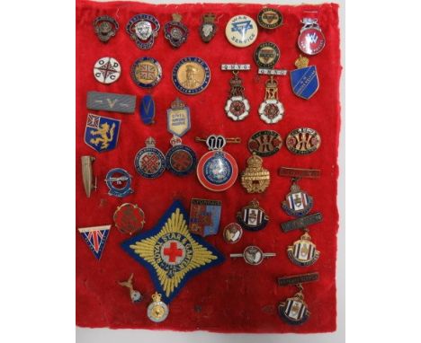 Selection of Various Lapel Badgesincluding gilt and enamel Officers and Men 1914-1918 ... Gilt and enamel Comrades of the Gre