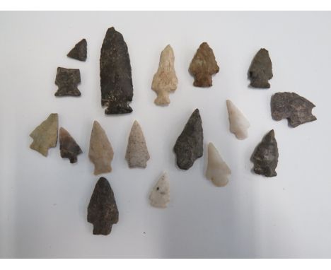 Small Selection of Flint Arrow Headshand knapped arrow/spear heads in a variety of coloured flint.  14 complete items.