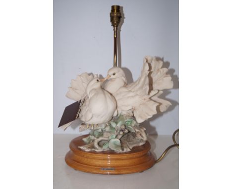 Florence Armani dove table lamp with shade