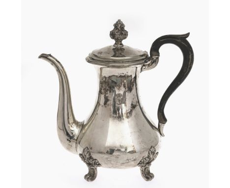 KaffeekanneMeyerhof &amp; Klinkosch, Wien 1848Silber. Firmenmarke "M &amp; K" im Rechteck, Feingehaltspunze "13" mit Jahresza