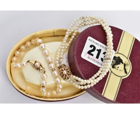 TWO CULTURED PEARL BRACELETS, a single row cultured pearl bracelet, each pearl measuring approximately 6mm, interspaced with 