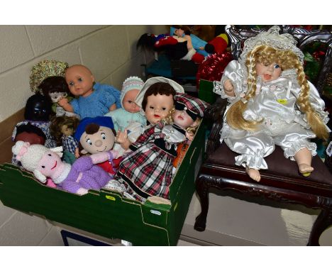 A BOX OF ASSORTED DOLLS AND A REPRODUCTION MAHOGANY STAINED CHIPPENDALE STYLE DOLL'S CHAIR, height of chair 51.5cm, dolls inc