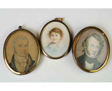 Two Early 19th century Oval Miniature Portraits of Gentlemen, each 6cm high together 19th century Miniature Portrait of a Chi