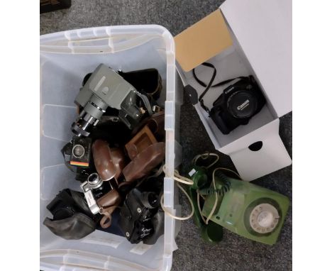 Box of cameras, camera equipment and other items, to include: Canon EOS 650, Voigtlander Vitoret in leather case, Polaroid la