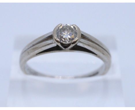 18ct gold solitaire dress ring, ring size N,  4.1g approx.   (B.P. 21% + VAT) 