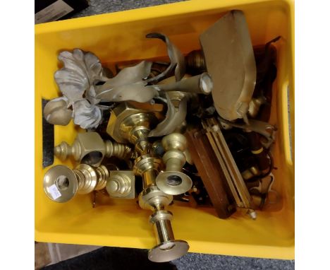 Box of brassware to include: Art Nouveau style incomplete epergne, various brass candlesticks, fireside items, small bench or