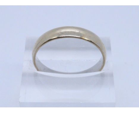 18ct white gold wedding ring, ring size M, 3.2g approx.   (B.P. 21% + VAT) 