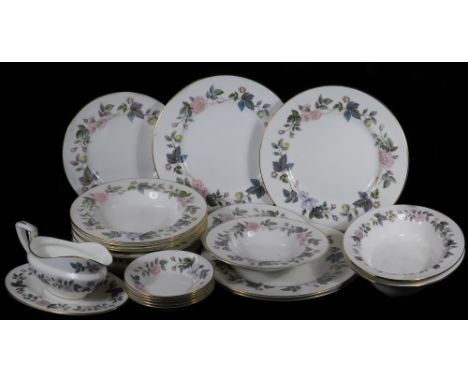 A Royal Worcester June Garland pattern part dinner service, to include dinner plates, 29cm Dia. side plates, bread and butter