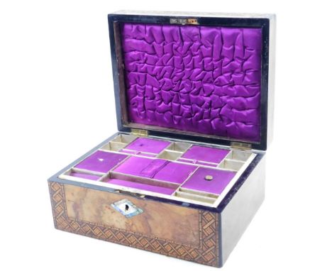 A Victorian walnut and partially inlaid jewellery casket, of rectangular form, with diamond mother of pearl escutcheon, 14cm 