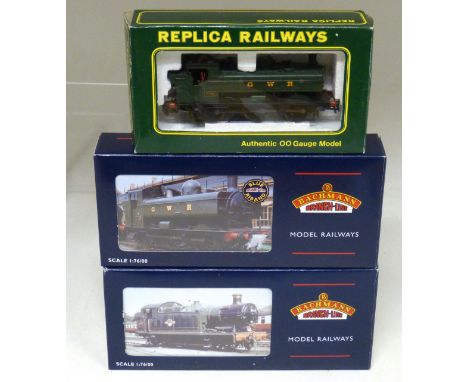 2 boxed Bachmann steam locos, class 56 x x tank 6606, GWR green (32-0758), 8750 Dannier 0-6-0 GWR green "7752" Condition repo