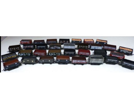 32 unboxed Bachmann, Hornby and Dapol OO guage goods GWR wagon Condition reports not available for this auction