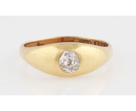 A gents diamond solitaire ring, set with an old cut diamond, measuring 0.30ct/0.40ct, to tapered shoulders, stamped 18ct, rin