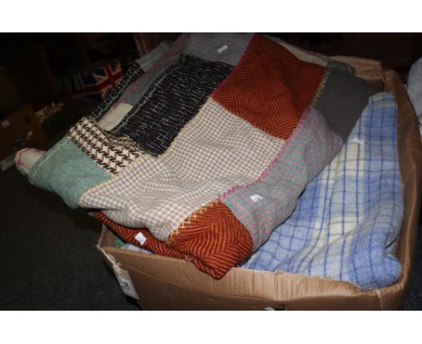 Box of assorted woollen blankets, honey comb blanket etc.(B.P. 24% incl. VAT)