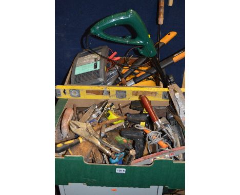 TWO BOXES OF TOOLS, including car battery, charger, spirit level, a Stanley No 4 plane etc (2)